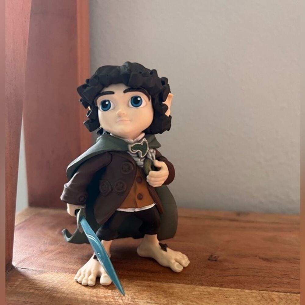 LootCrate Frodo Baggins Figure Lord of The Rings Cake Topper Toy